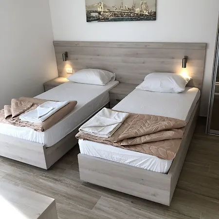 Apartment Almare Budva